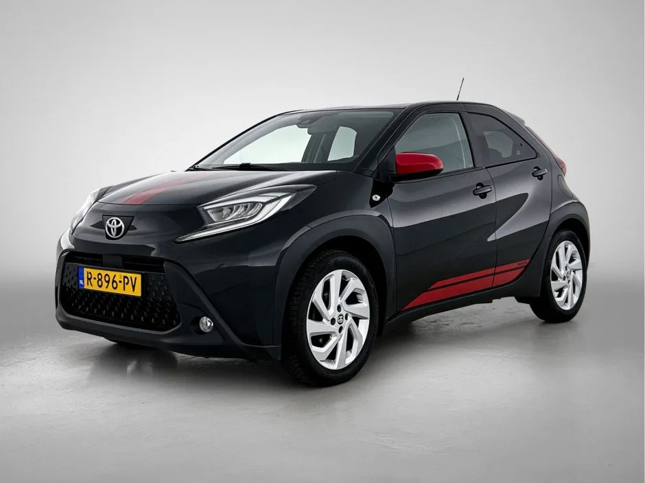 Toyota Aygo (2022) — foto 1