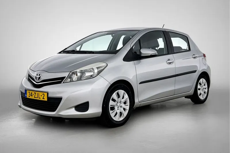 Toyota Yaris (2013)