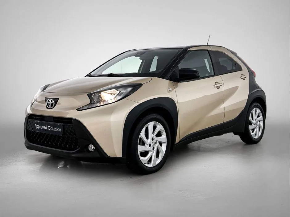 Toyota Aygo (2022) — foto 1