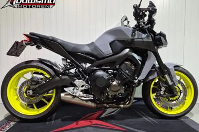 Yamaha MT-09 (2017)