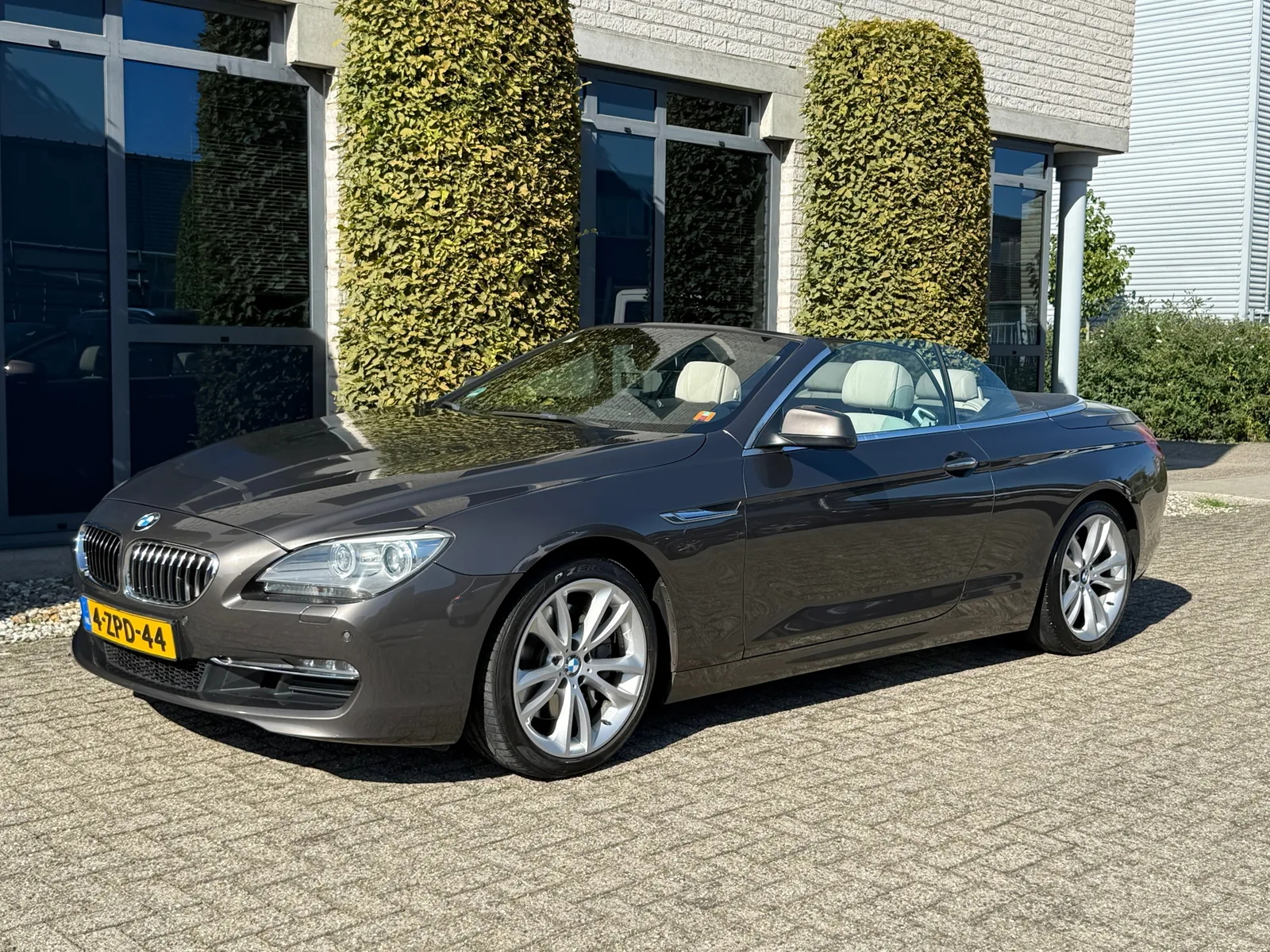 BMW 6-Serie (2011) — foto 1