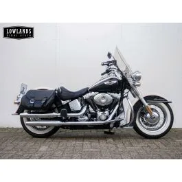 Harley-Davidson Softail Deluxe (2010) — foto 1