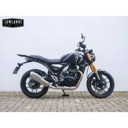 Triumph Speed 400 (2025) — foto 1
