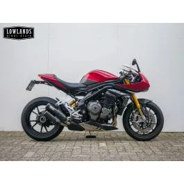 Triumph Speed Triple 1200 (2023) — foto 1
