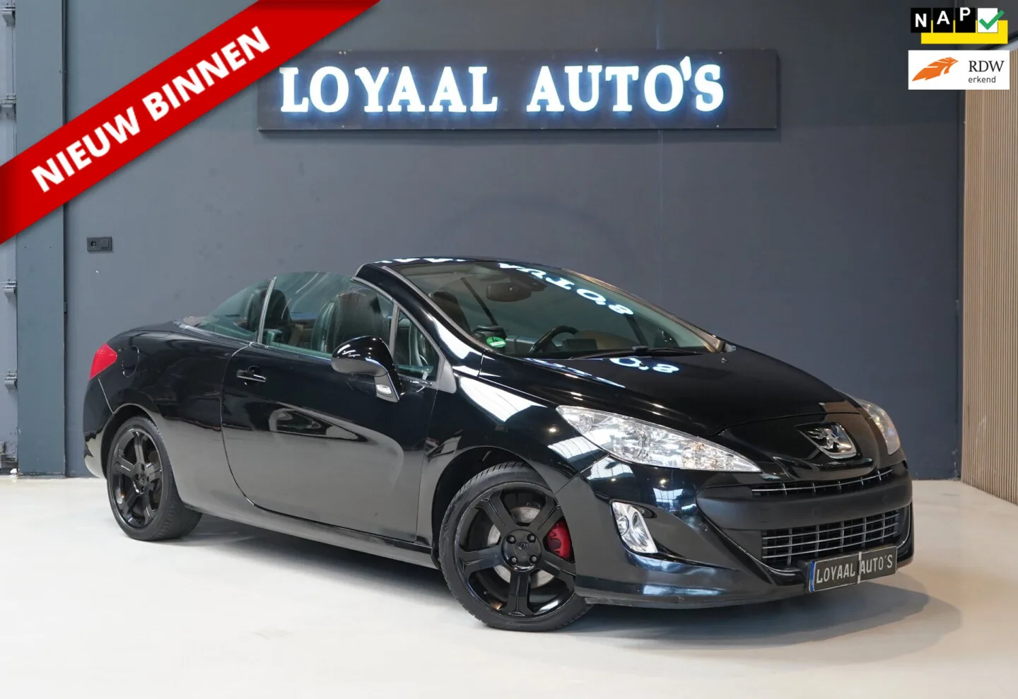 Peugeot 308 (2010) — foto 1