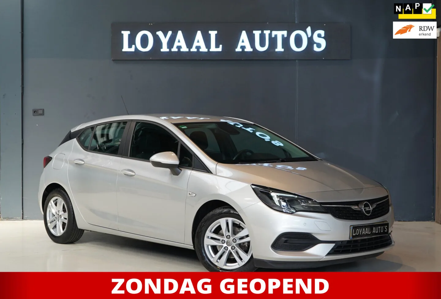 Opel Astra (2021) — foto 1
