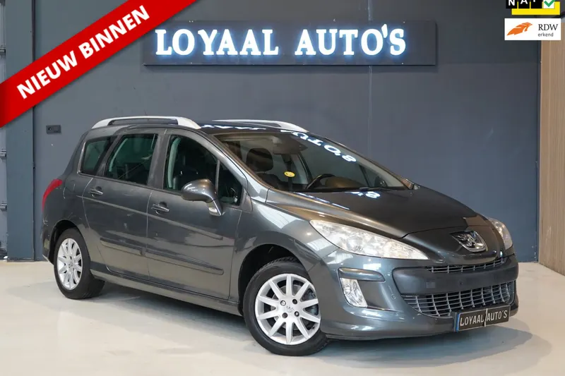 Peugeot 308 (2009)