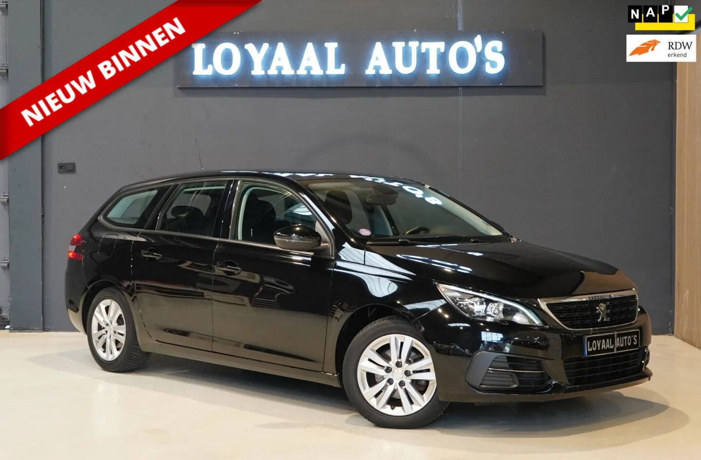 Peugeot 308 (2020) — foto 1