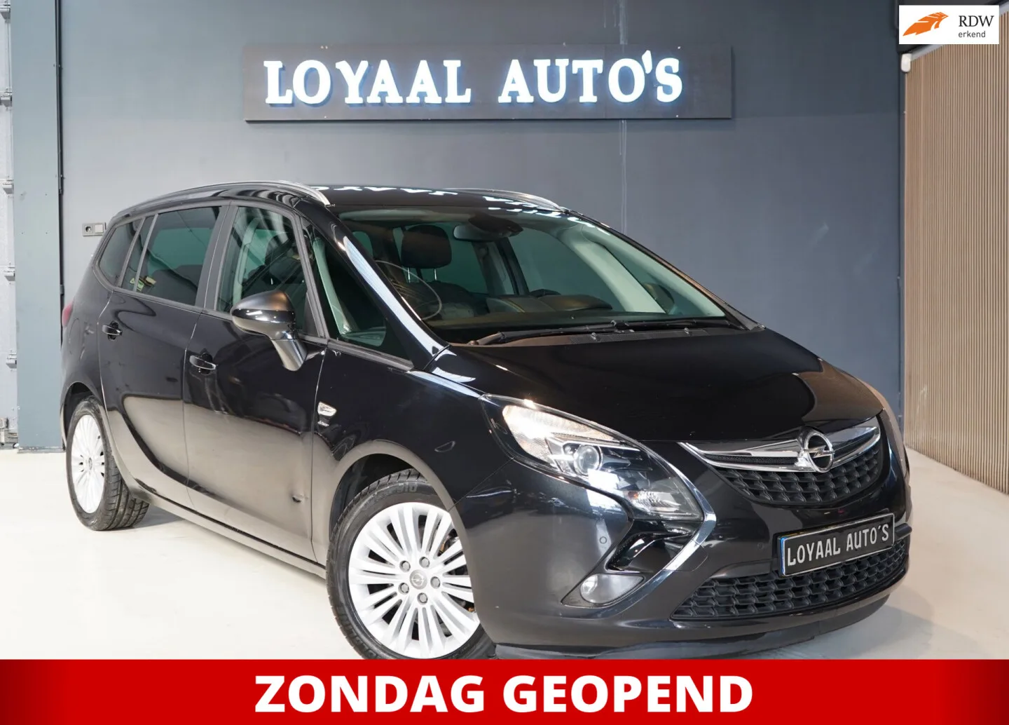 Opel Zafira (2016) — foto 1