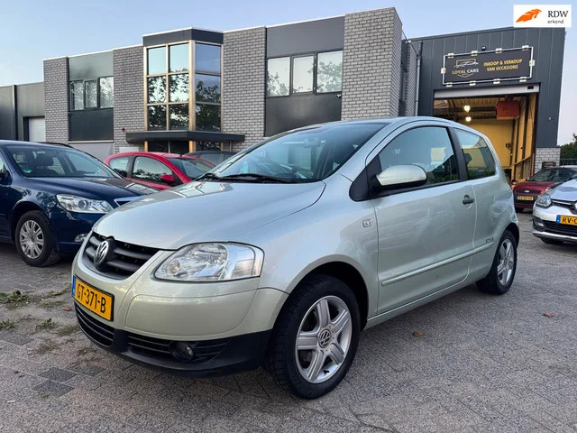 Volkswagen Fox (2010) — foto 1