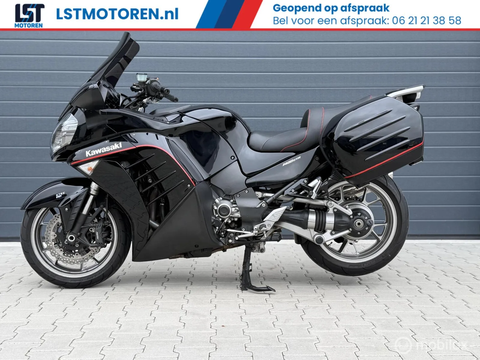 Kawasaki 1400 GTR (2012) — foto 1