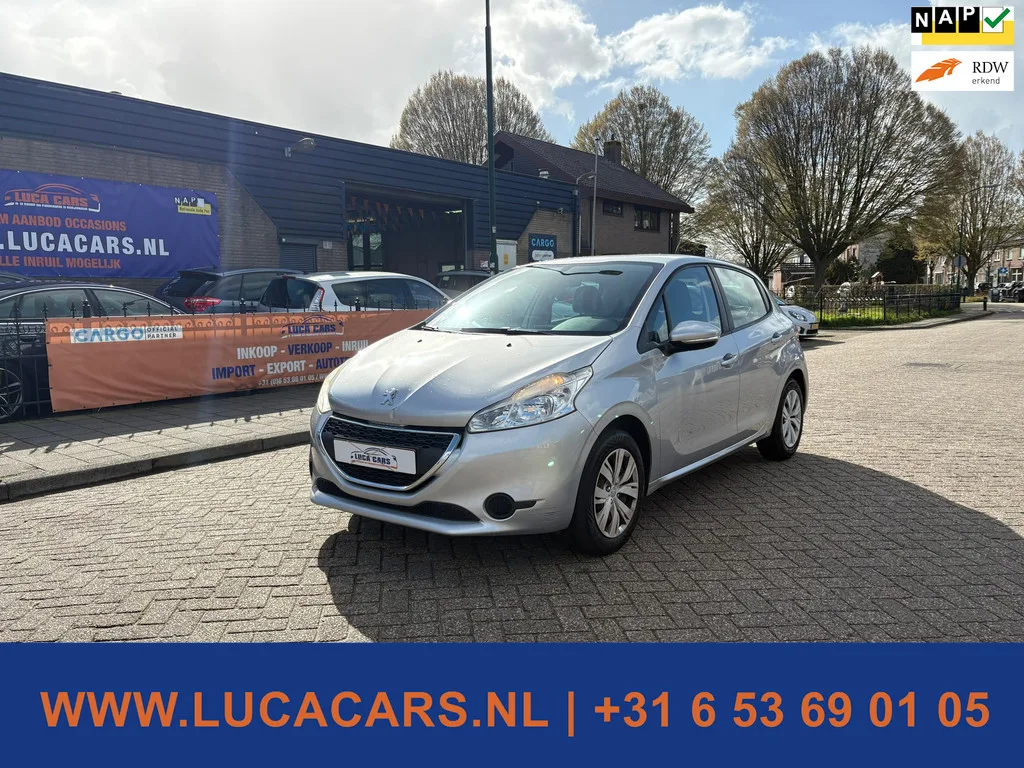 Peugeot 208 (2013) — foto 1