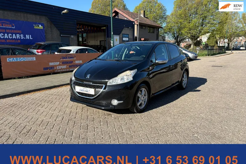 Peugeot 208 (2015)