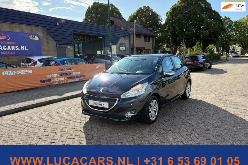 Peugeot 208 (2013)