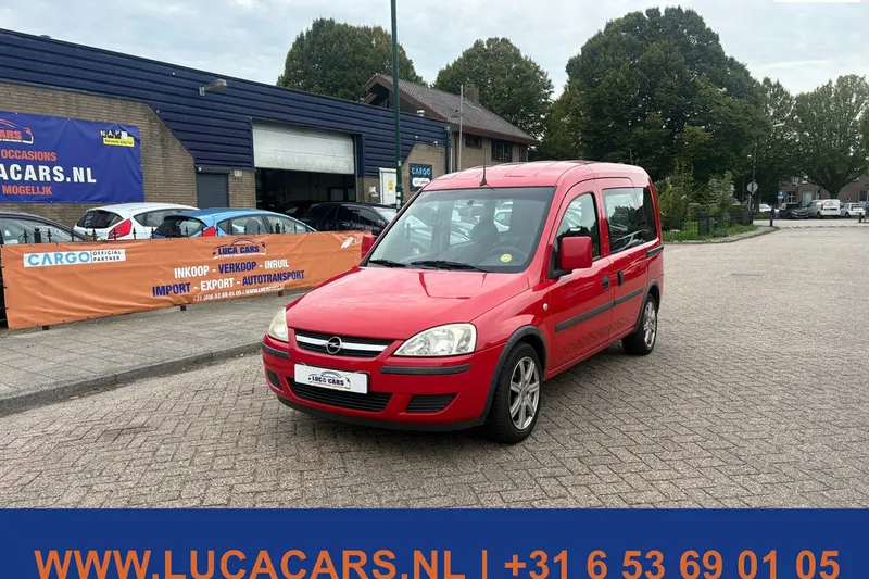 Opel Combo Tour (2009)