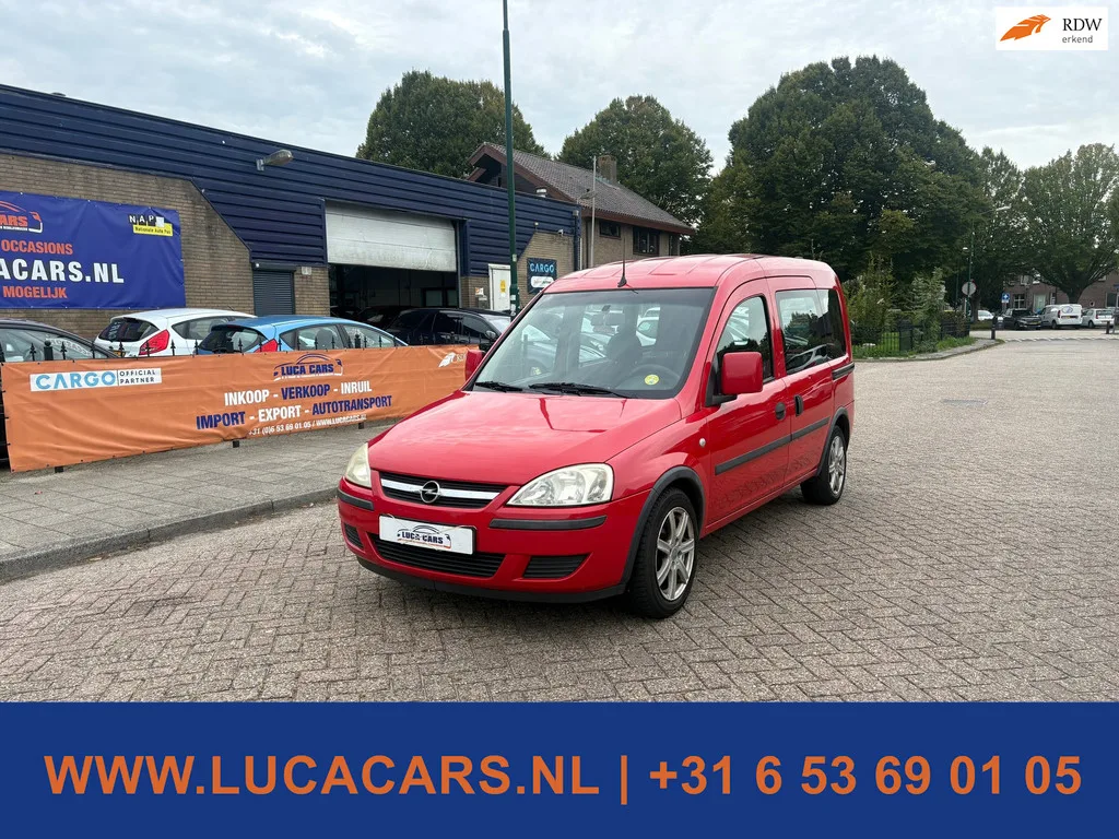 Opel Combo Tour (2009) — foto 1
