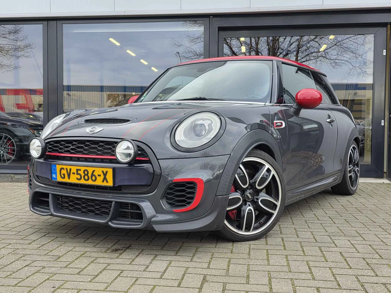 MINI John Cooper Works (2015) — foto 1