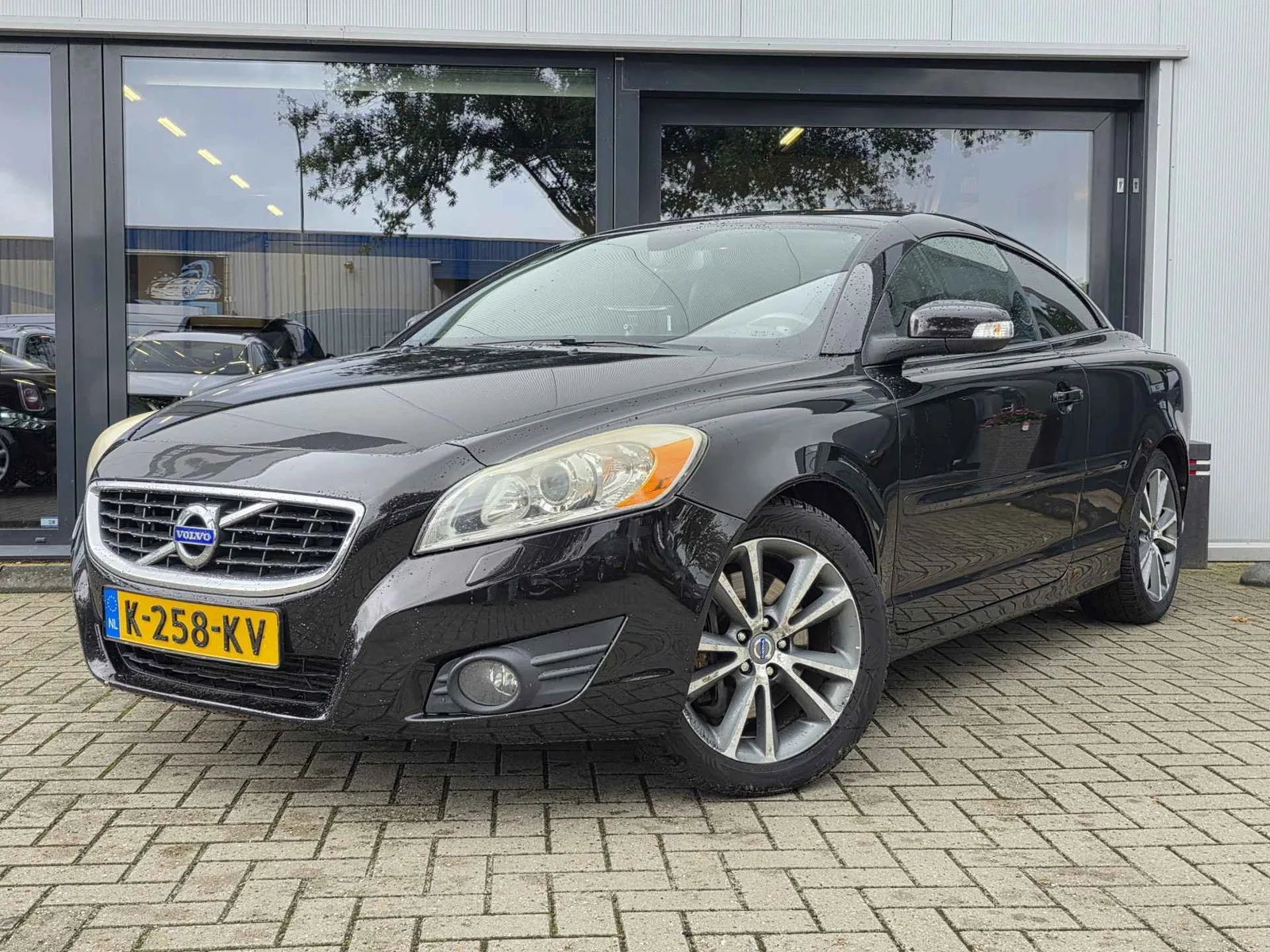 Volvo C70 (2012) — foto 1