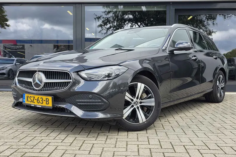 Mercedes-Benz C-Klasse (2023)