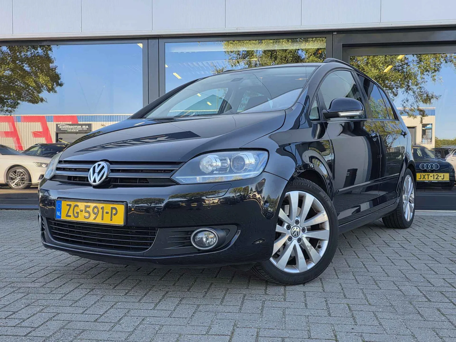 Volkswagen Golf Plus (2010) — foto 1