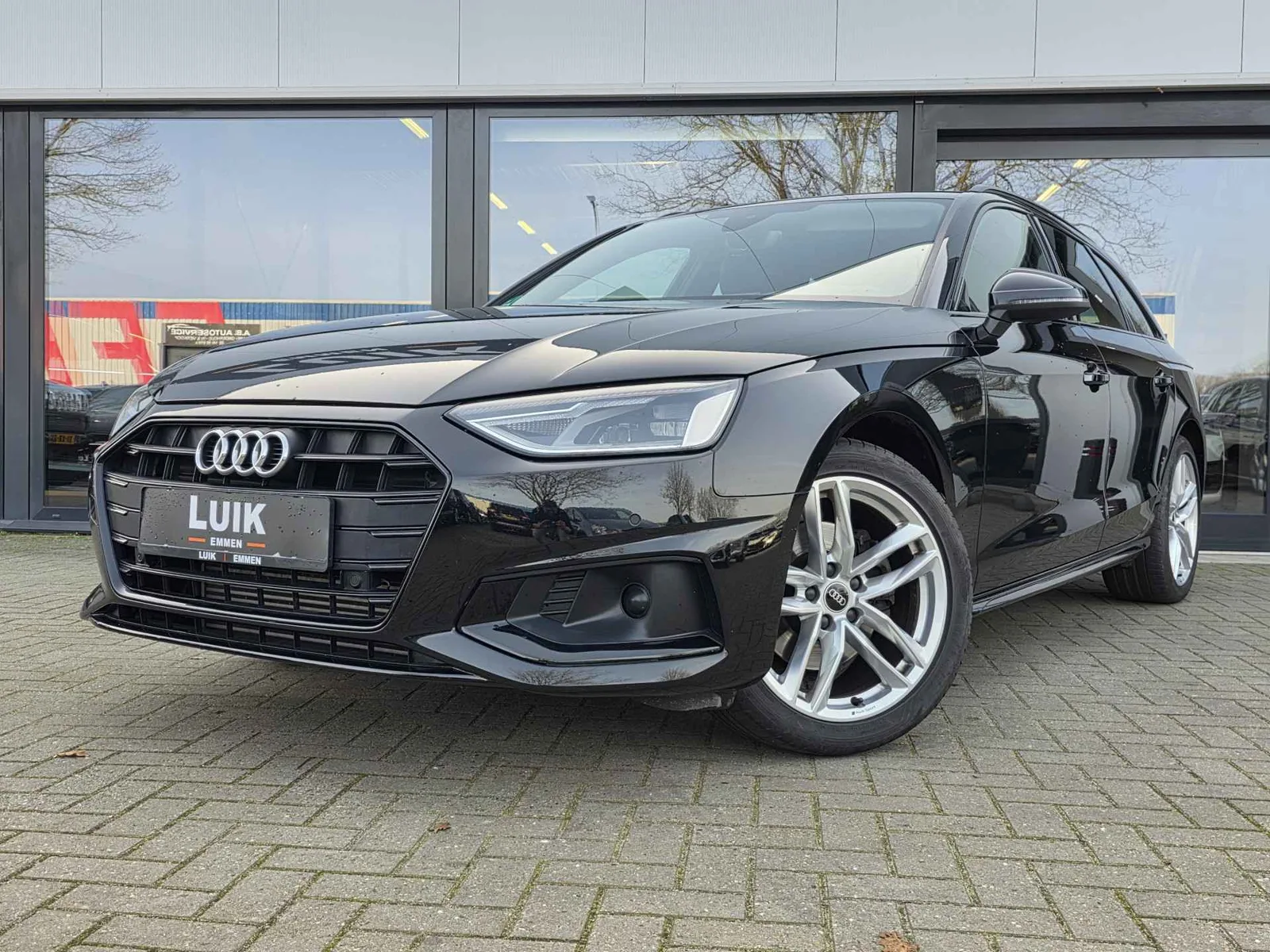 Audi A4 (2021) — foto 1