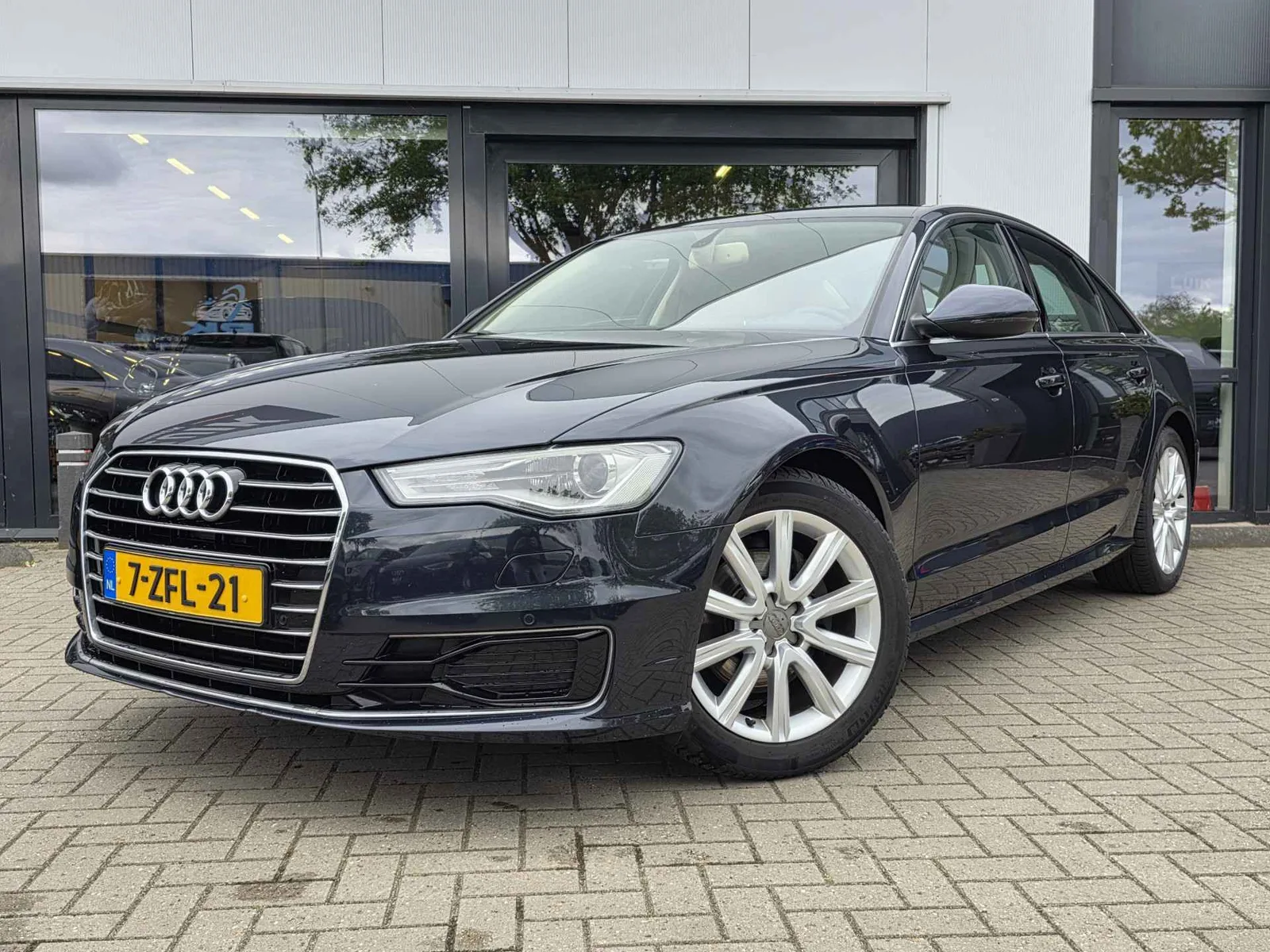 Audi A6 (2015) — foto 1