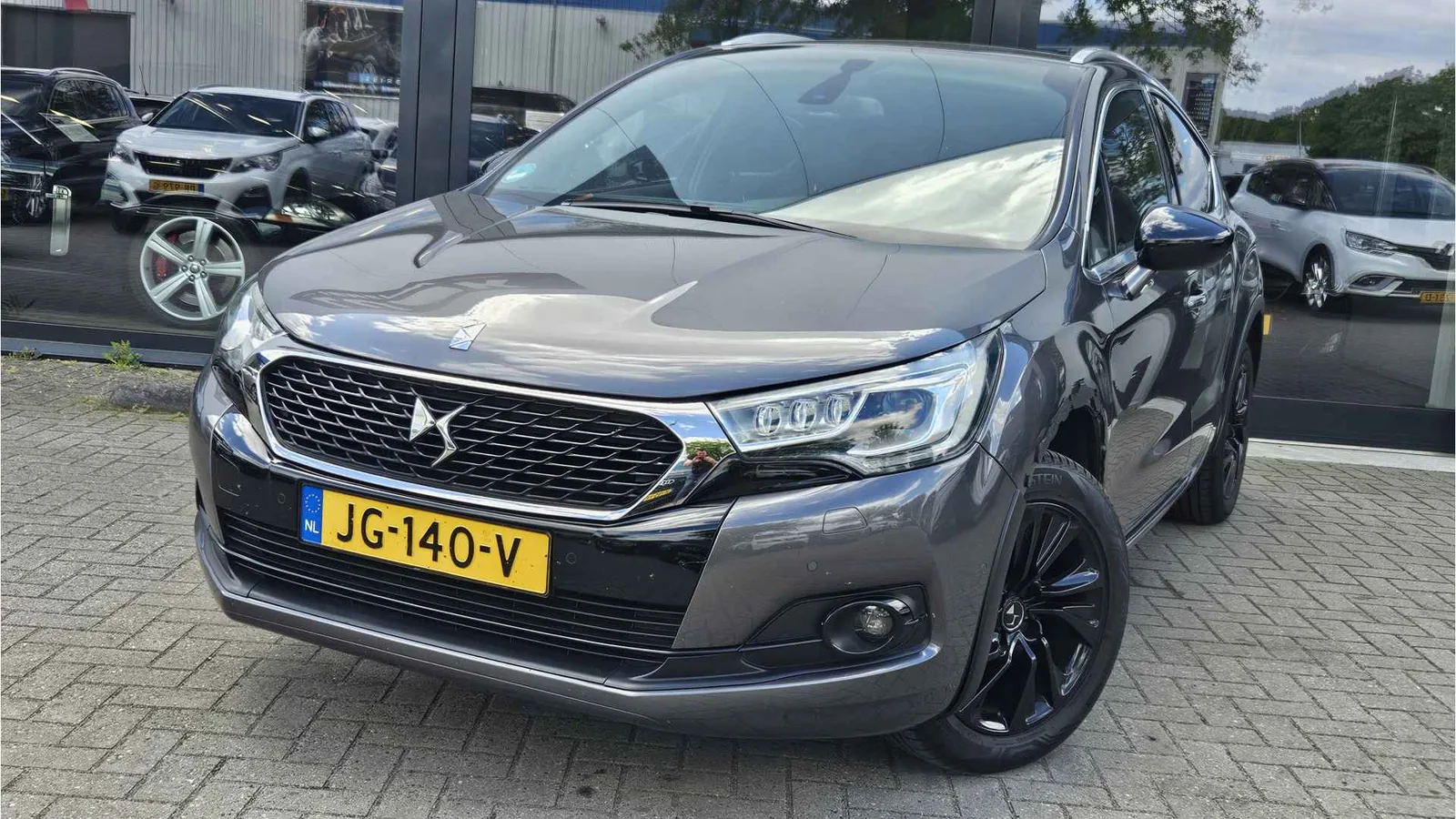 DS 4 (2016) — foto 1