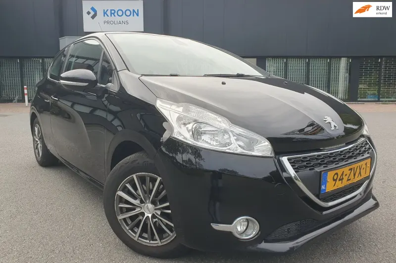 Peugeot 208 (2013)