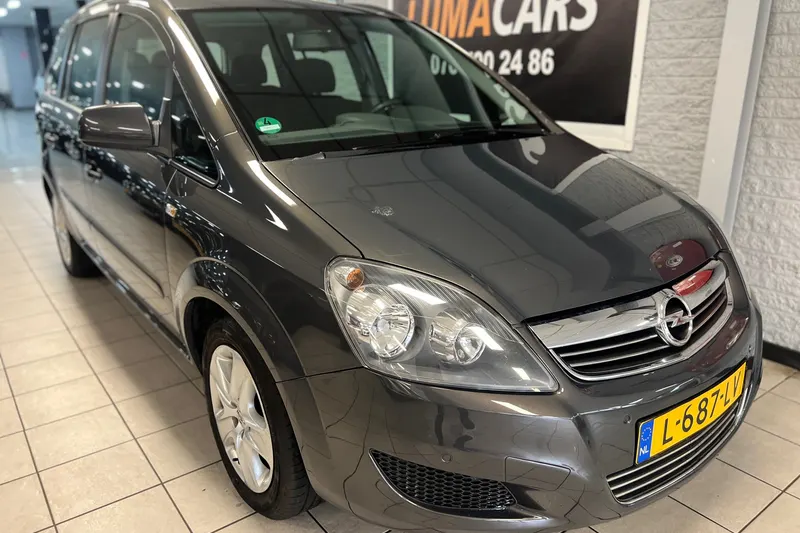 Opel Zafira (2013)
