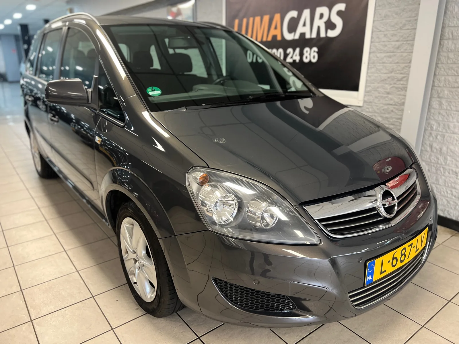 Opel Zafira (2013) — foto 1