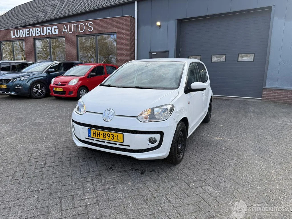 Volkswagen Up! (2015) — foto 1