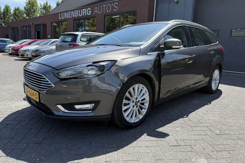 Ford Focus (2016)