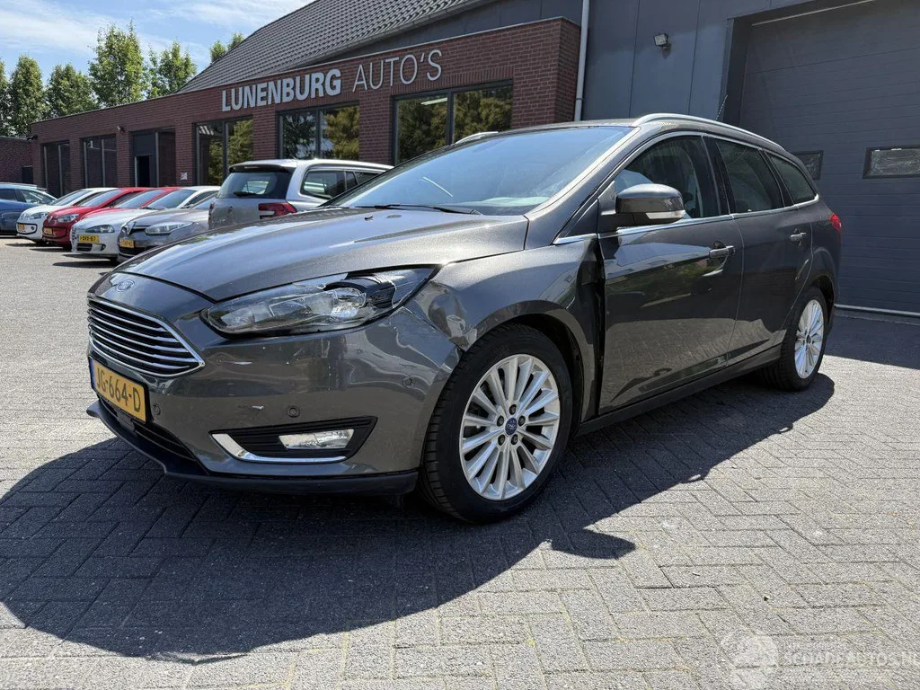 Ford Focus (2016) — foto 1