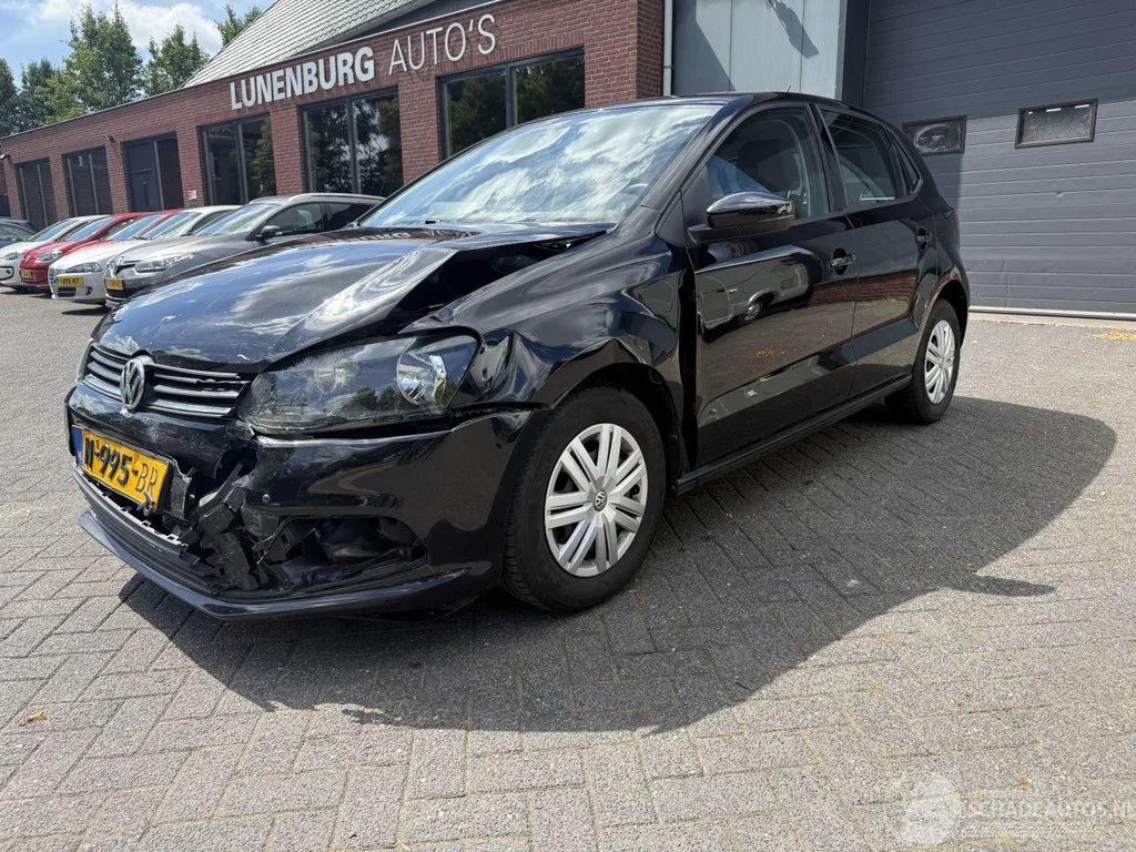 Volkswagen Polo (2017) — foto 1