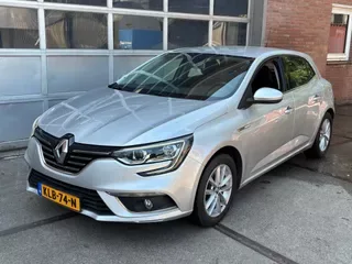 Renault Mégane (2016) — foto 1