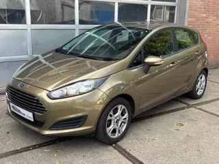 Ford Fiesta (2013) — foto 1