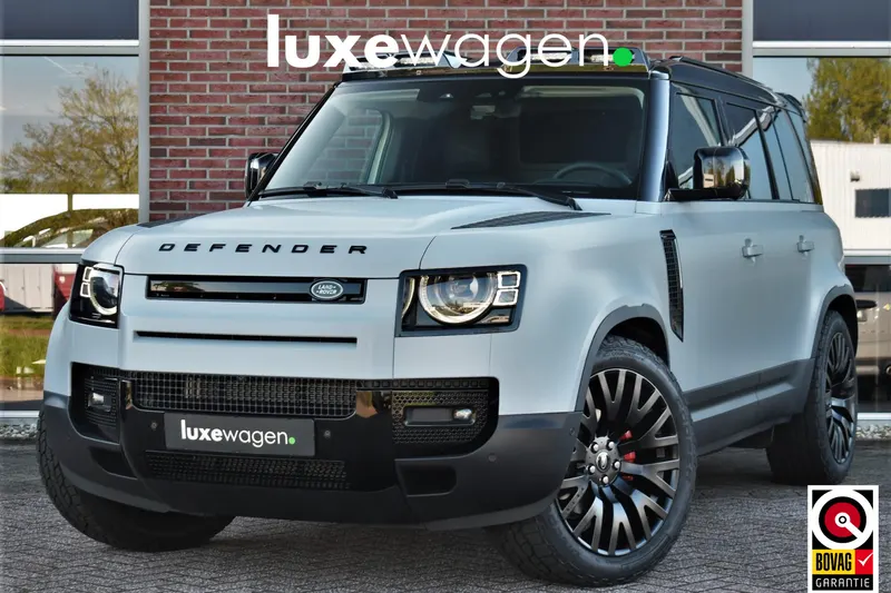 Land Rover Defender (2023)