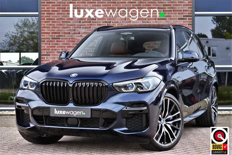 BMW X5 (2022)
