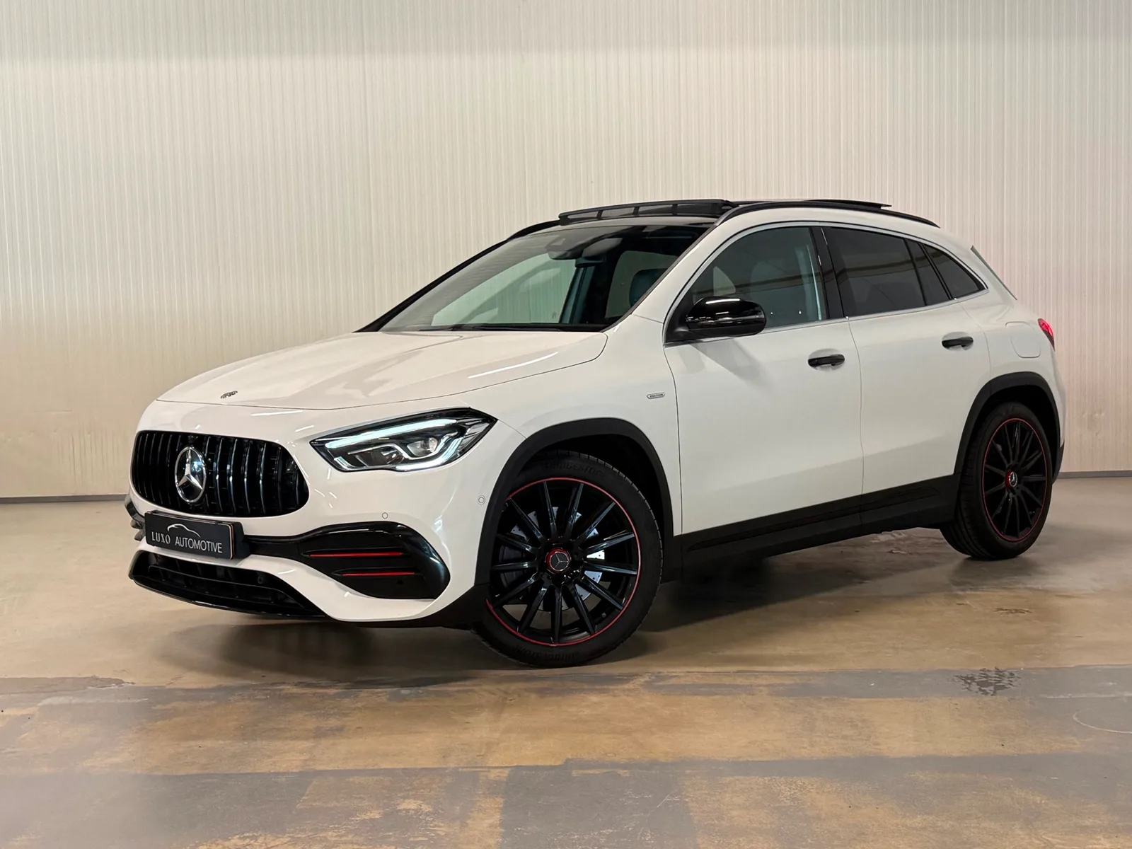 Mercedes-Benz GLA (2020) — foto 1