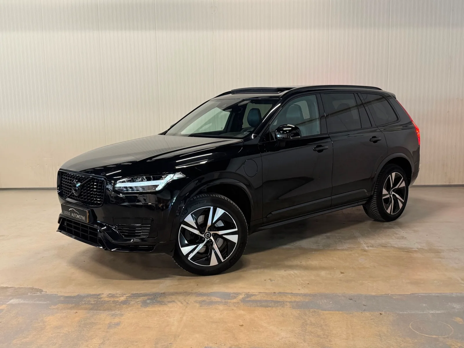 Volvo XC90 (2022) — foto 1