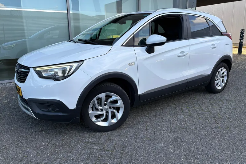 Opel Crossland X (2019)