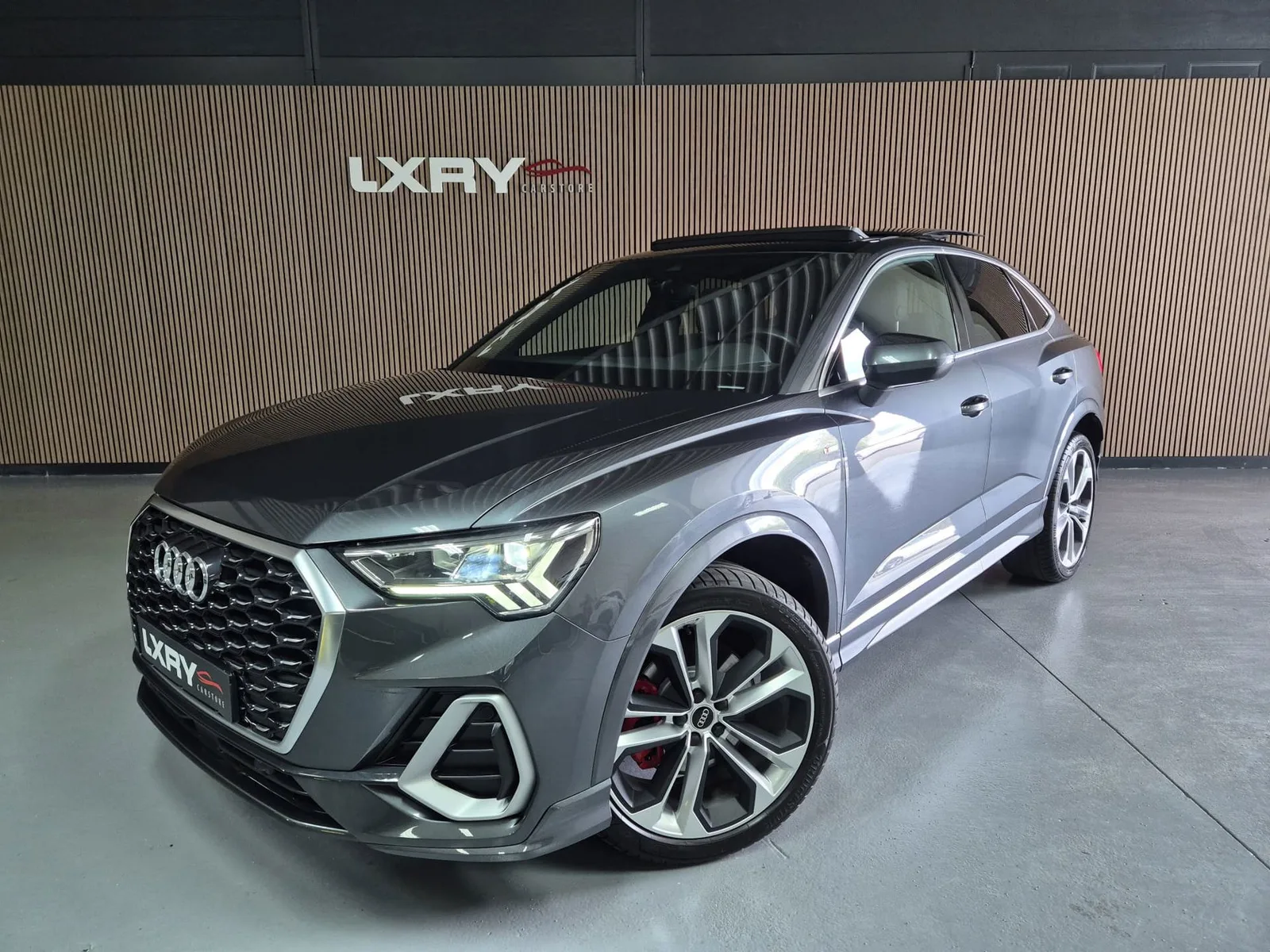 Audi Q3 Sportback (2024) — foto 1