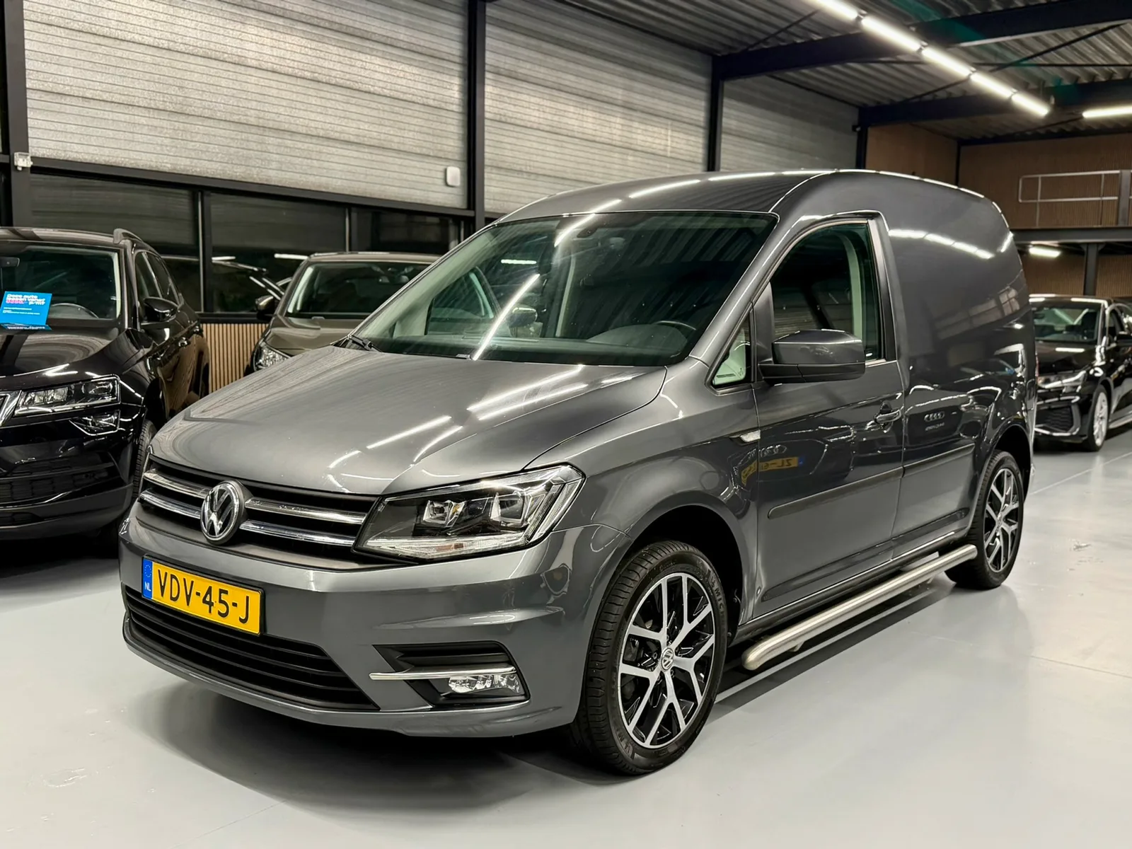 Volkswagen Caddy (2019) — foto 1