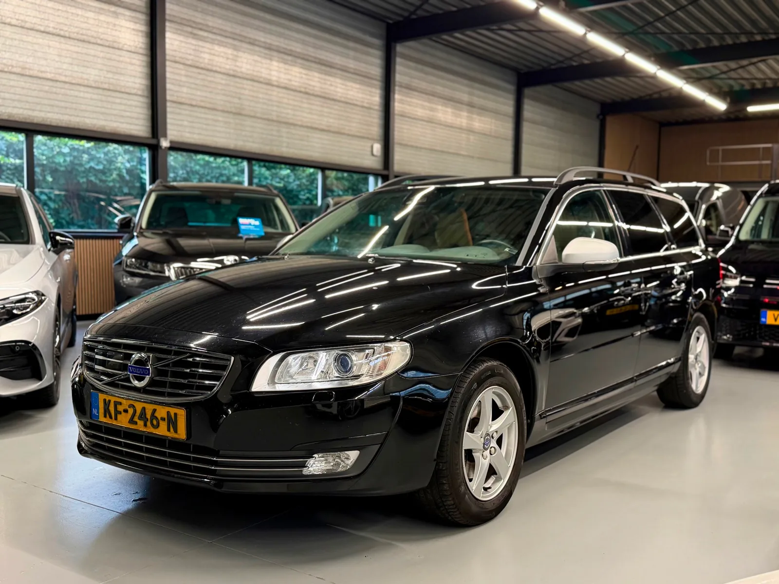 Volvo V70 (2016) — foto 1