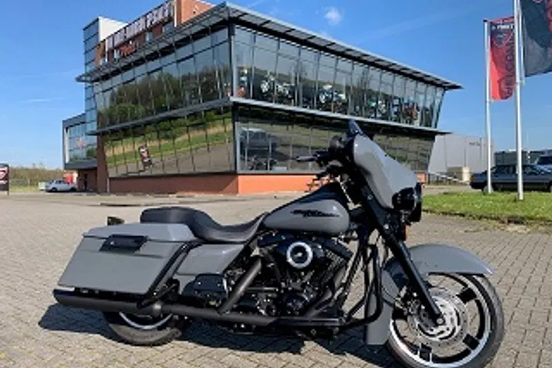 Harley-Davidson ELECTRA STREETGLIDE UITVOERING (2005)