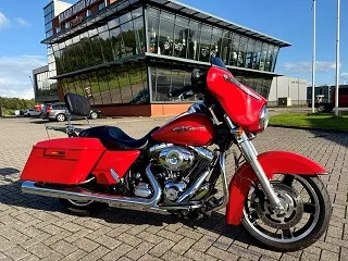 Harley-Davidson Street Glide (2012) — foto 1
