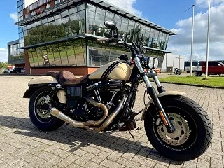 Harley-Davidson Dyna Fat Bob (2015) — foto 1