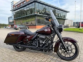 Harley-Davidson Road King (2023) — foto 1