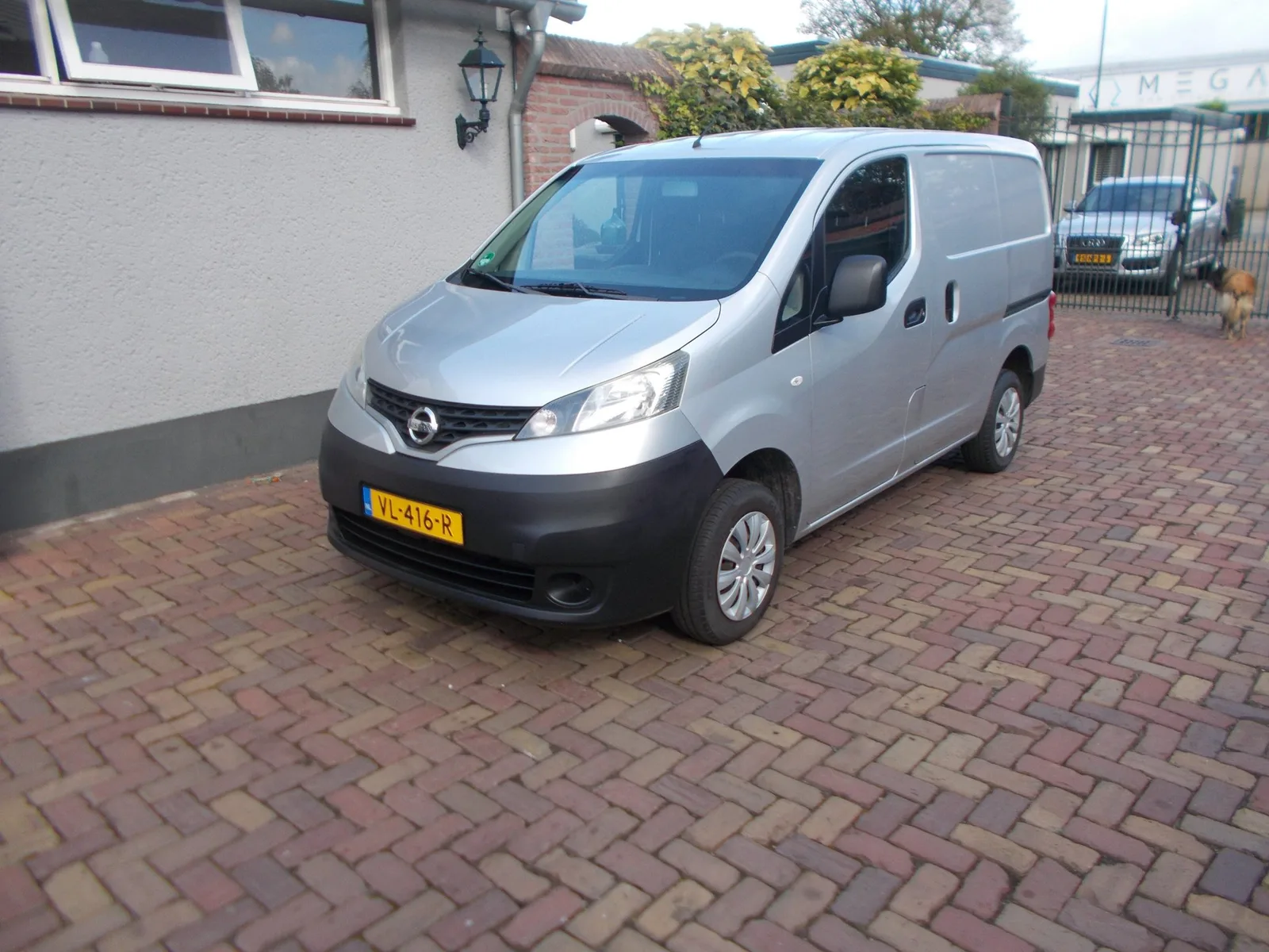 Nissan NV200 (2013) — foto 1