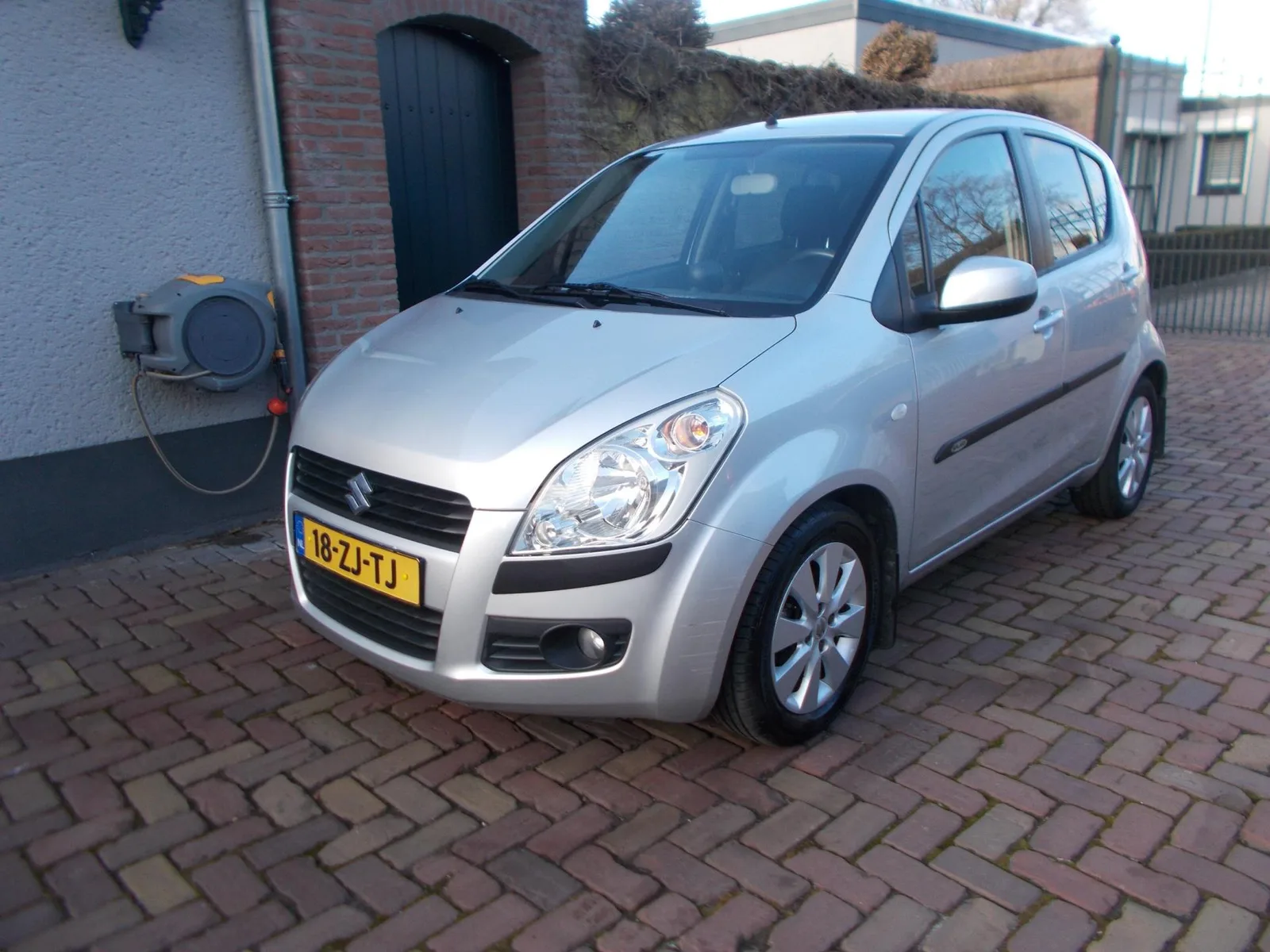 Suzuki Splash (2008) — foto 1